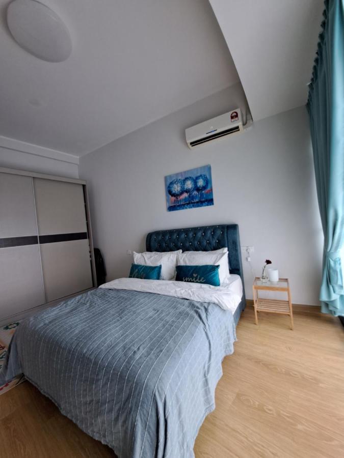 Cozy Home Country Garden At Dangabay Of Jb, Free Wifi And Streaming Johor Bahru Kültér fotó